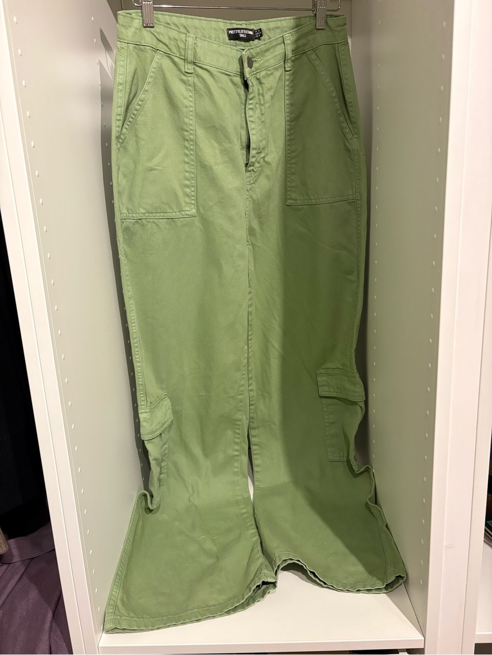 PrettyLittleThing Olive Green Cargo Jeans - Tall